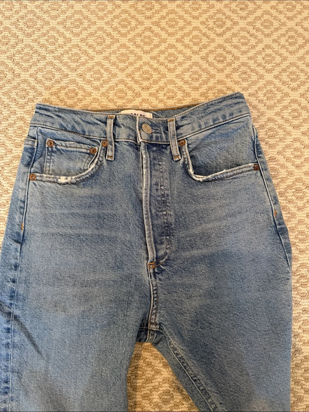 Agolde Riley Ripped Jeans - Picture 2 of 5